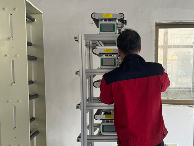 鋰電隔膜復(fù)卷機(jī)有什么要求 鋰電隔膜復(fù)卷機(jī)有什么要求