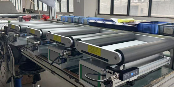 切紙機跑偏怎么辦？糾偏機來幫忙